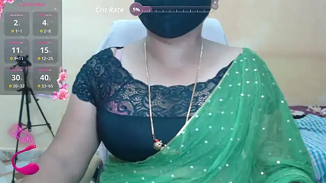 Snapshot of Queen_sakshi chatting on 9, 9, 2025 Queen sakshi online show from 9, 9, 2025