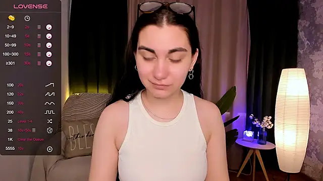 Snapshot of hannacheekss_ chatting on 21, 1, 2025 hannacheekss  online show from 21, 1, 2025
