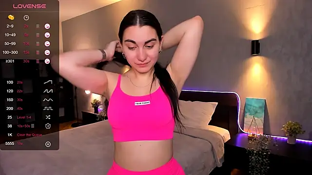 Snapshot of hannacheekss_ chatting on 24, 1, 2025 hannacheekss  online show from 24, 1, 2025