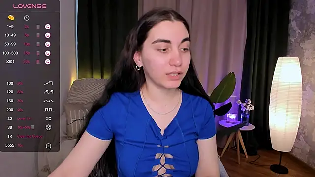Snapshot of hannacheekss_ chatting on 15, 2, 2025 hannacheekss  online show from 15, 2, 2025
