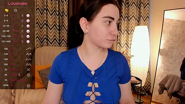 Snapshot of hannacheekss_ chatting on 21, 2, 2025 hannacheekss  online show from 21, 2, 2025