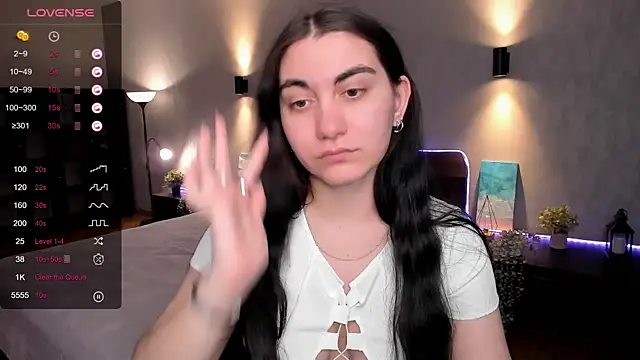 Snapshot of hannacheekss_ chatting on 7, 3, 2025 hannacheekss  online show from 7, 3, 2025