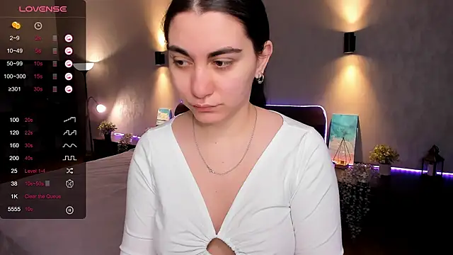 Snapshot of hannacheekss_ chatting on 15, 3, 2025 hannacheekss  online show from 15, 3, 2025