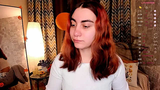 Snapshot of hannacheekss_ chatting on 24, 10, 2025 hannacheekss  online show from 24, 10, 2025