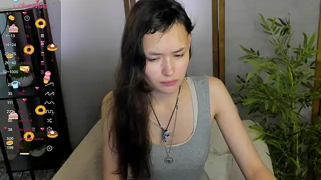 Emily Strikeee online show from 14, 9, 2025