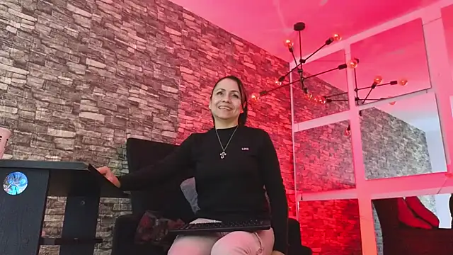 monicarousey online show from 29, 1, 2025