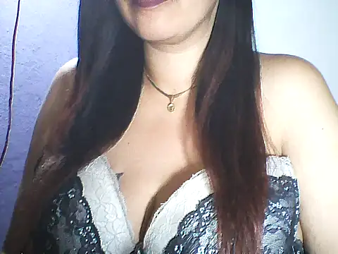 layanah12 online show from 12, 5, 2026