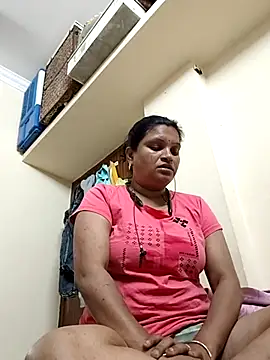 Lilly-queen online show from 17, 2, 2025