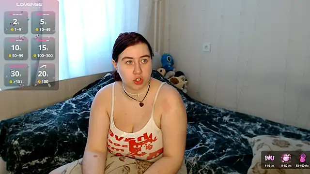 Snapshot of BettyandRich_ chatting on 6, 1, 2025 BettyandRich  online show from 6, 1, 2025