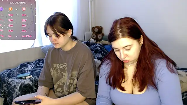 Snapshot of BettyandRich_ chatting on 20, 3, 2025 BettyandRich  online show from 20, 3, 2025