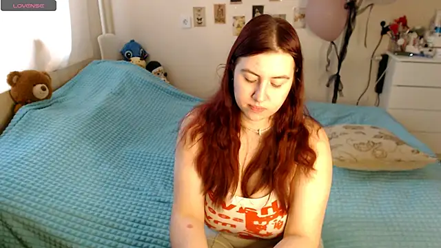 Snapshot of BettyandRich_ chatting on 17, 10, 2025 BettyandRich  online show from 17, 10, 2025