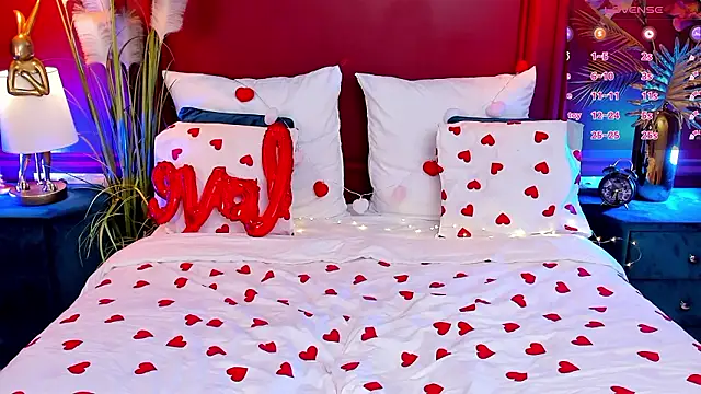 Snapshot of GiaCale chatting on 12, 2, 2026 GiaCale online show from 12, 2, 2026