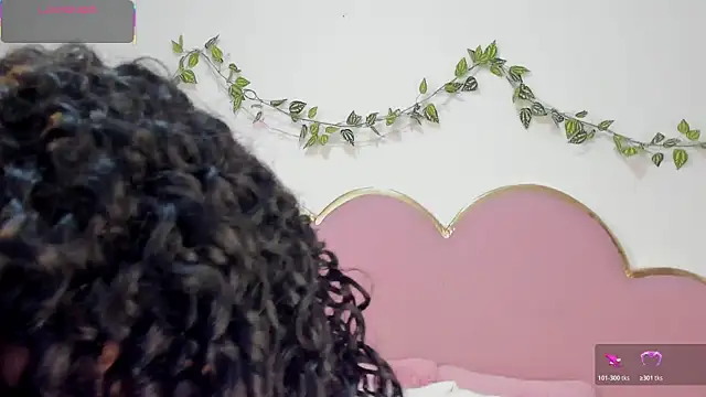 NahiaraReina online show from 21, 12, 2025