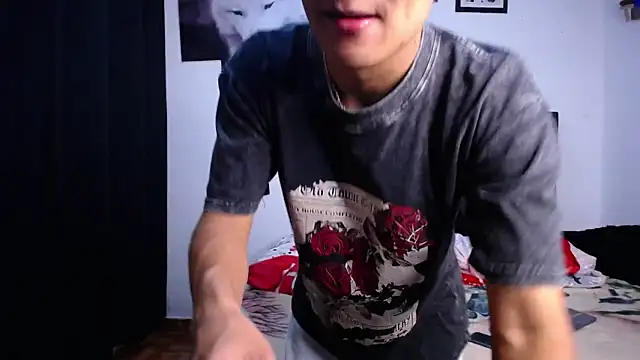 Snapshot of The__Rodriguez chatting on 23, 4, 2026 The Rodriguez online show from 23, 4, 2026