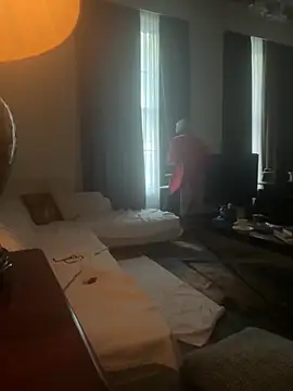 Snapshot of francaFerrariRoma chatting on 1, 11, 2025 francaFerrariRoma online show from 1, 11, 2025