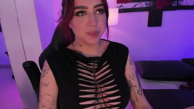 AnnikaMerliahh  online show from 21, 2, 2025