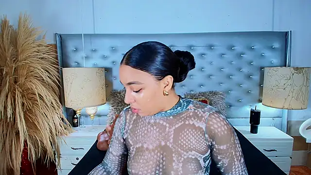 EileenBenzon online show from 24, 2, 2025