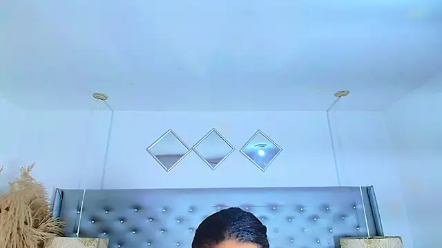 EileenBenzon online show from 23, 9, 2025