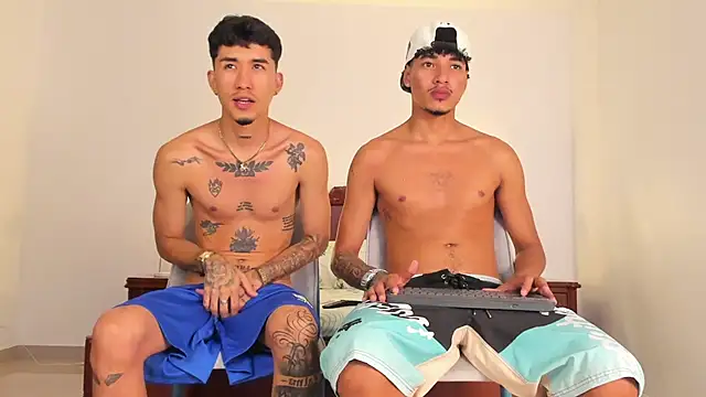 Snapshot of Ian_and_Noah chatting on 13, 9, 2025 Ian and Noah online show from 13, 9, 2025