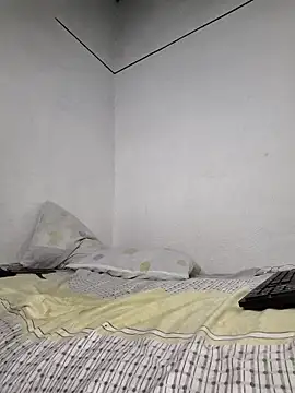 Snapshot of Cositarica_69 chatting on 11, 10, 2025 Cositarica 69 online show from 11, 10, 2025