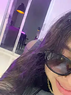 Snapshot of gaby_desire777 chatting on 19, 12, 2024 gaby desire777 online show from 19, 12, 2024