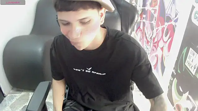 Brayan lopezz online show from 27, 1, 2025