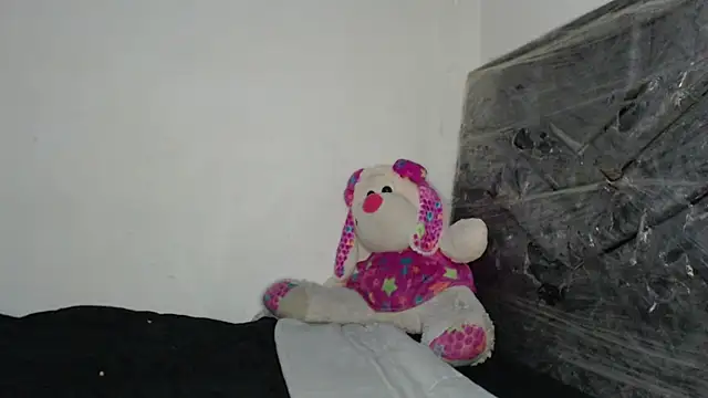 Snapshot of skinny_sweet2411 chatting on 9, 1, 2026 skinny sweet2411 online show from 9, 1, 2026