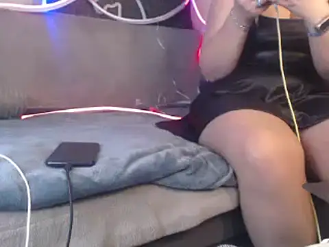 Snapshot of GoddessMonicaNylon chatting on 16, 12, 2024 GoddessMonicaNylon online show from 16, 12, 2024