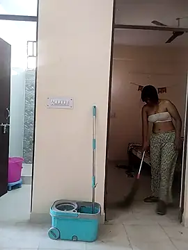 hottysameera online show from 14, 2, 2025