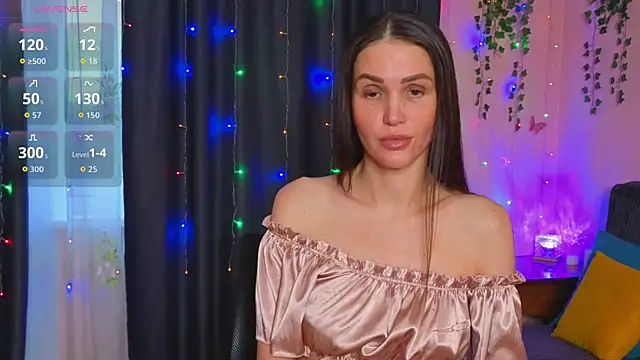 Snapshot of cross_the_line chatting on 17, 10, 2025 cross the line online show from 17, 10, 2025