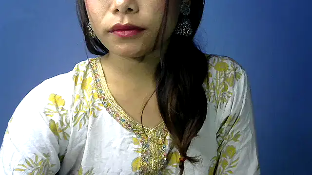 Snapshot of sanjana-77 chatting on 15, 1, 2025 sanjana-77 online show from 15, 1, 2025