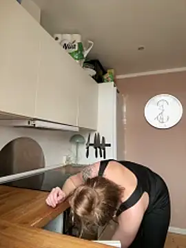 Hr Frk Olsen online show from 17, 10, 2025