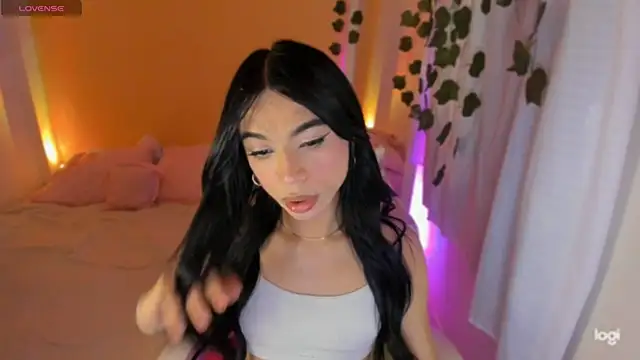 Snapshot of AndreaSweet_ chatting on 28, 1, 2025 AndreaSweet online show from 28, 1, 2025