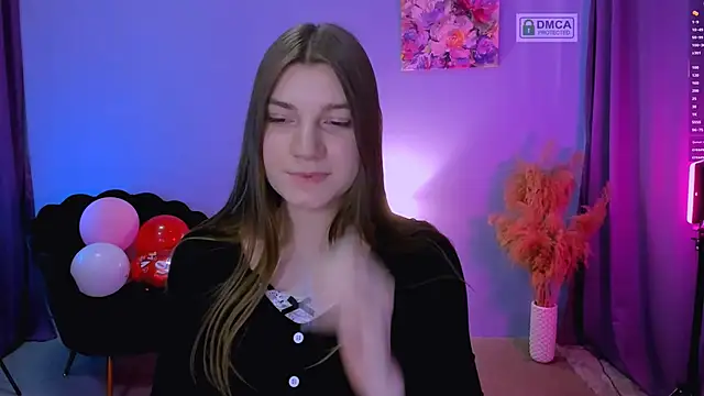 pure radiance1 online show from 19, 2, 2025