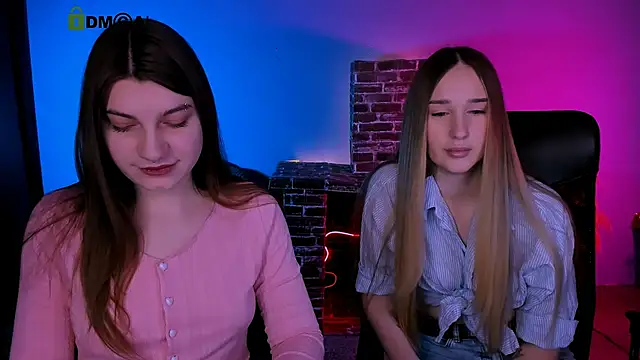 pure radiance1 online show from 13, 1, 2026