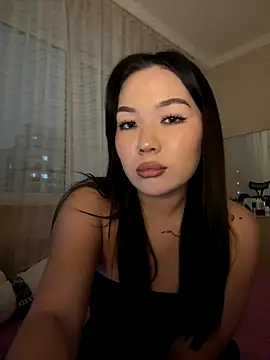 makota rey online show from 10, 11, 2025