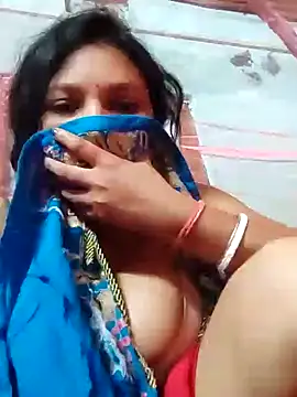 Snapshot of Priya_2222 chatting on 8, 12, 2024 Priya 2222 online show from 8, 12, 2024