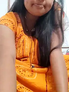 Snapshot of Priya_2222 chatting on 4, 2, 2025 Priya 2222 online show from 4, 2, 2025