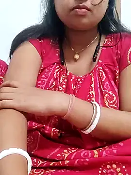 Snapshot of Priya_2222 chatting on 8, 2, 2025 Priya 2222 online show from 8, 2, 2025