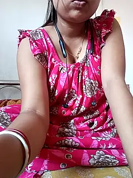 Snapshot of Priya_2222 chatting on 10, 11, 2025 Priya 2222 online show from 10, 11, 2025