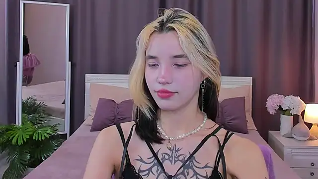 as1an girlfriend online show from 4, 2, 2025