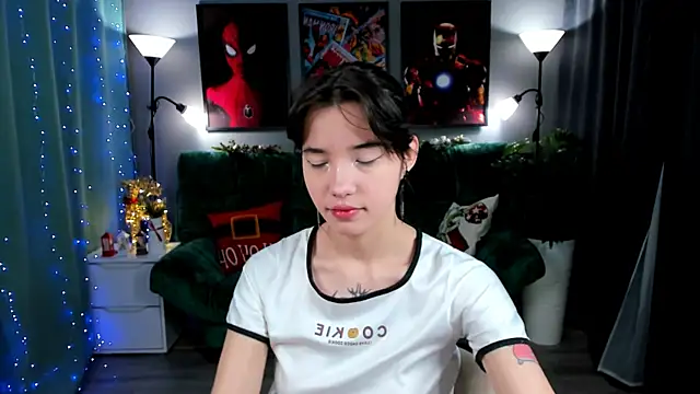 as1an girlfriend online show from 18, 12, 2025