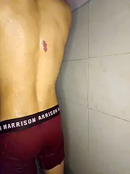 Snapshot of Harry_twink chatting on 2, 2, 2025 Harry twink online show from 2, 2, 2025