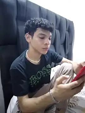 Snapshot of Harry_twink chatting on 22, 3, 2025 Harry twink online show from 22, 3, 2025