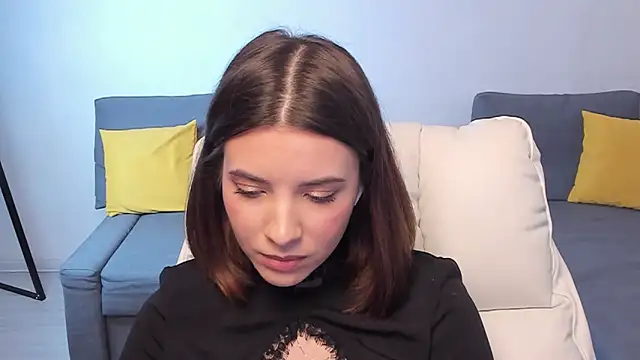 Snapshot of Anita_Robby chatting on 5, 4, 2026 Anita Robby online show from 5, 4, 2026