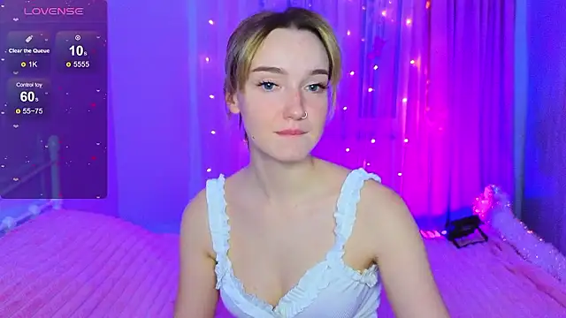 Snapshot of Wild_Sophie_ chatting on 7, 1, 2026 Wild Sophie online show from 7, 1, 2026