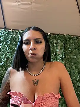 Snapshot of Hilary_pinkk chatting on 13, 1, 2026 Hilary pinkk online show from 13, 1, 2026