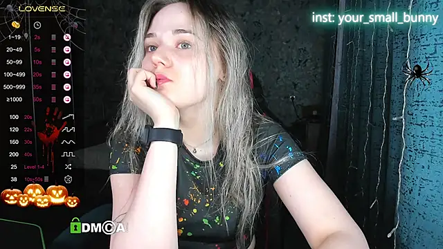 Your small bunny online show from 27, 10, 2025