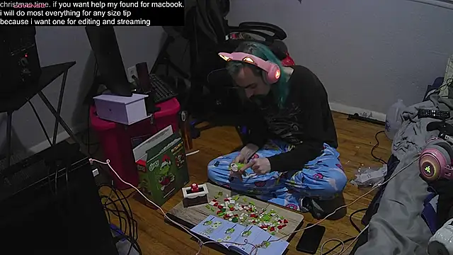 tallnerdyguy online show from 31, 12, 2024