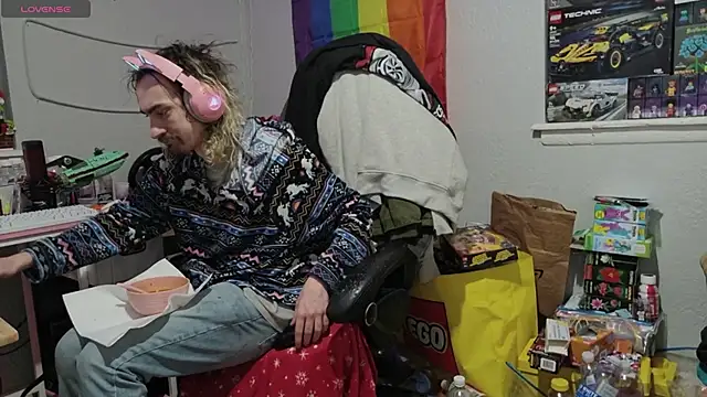 tallnerdyguy online show from 6, 5, 2026